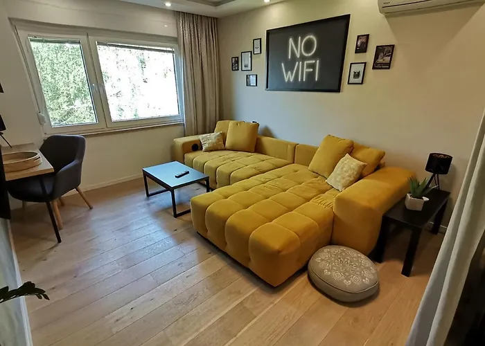 Keleia Nova Vas Design Apartment